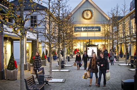 outlet roermond louis vuitton